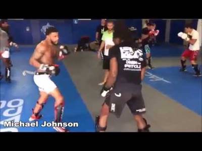MMA NEWS #58 Jose Aldo training for McGregor, Ronda Rousey trai... MMA NEWS #58 Jose Aldo training for McGregor, Ronda Rousey trai...